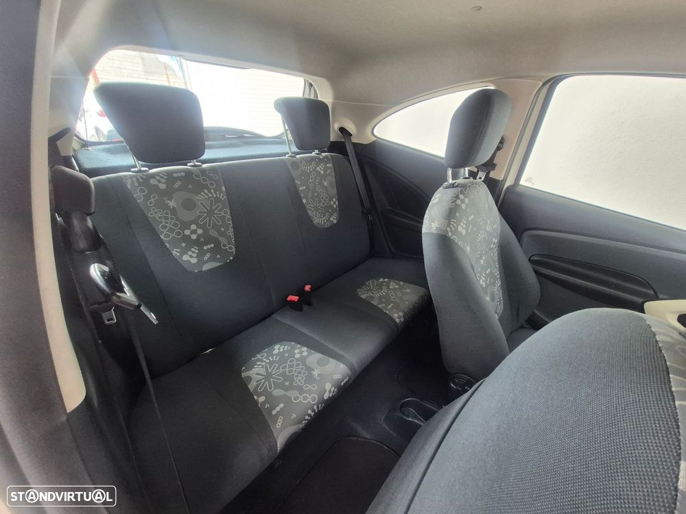 Ford KA 1.2 City - 16