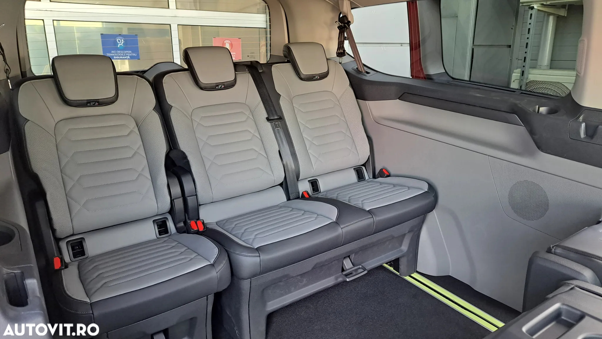 Ford Tourneo Custom 320 L2H1 4x4 Autm. TitaniumX - 18