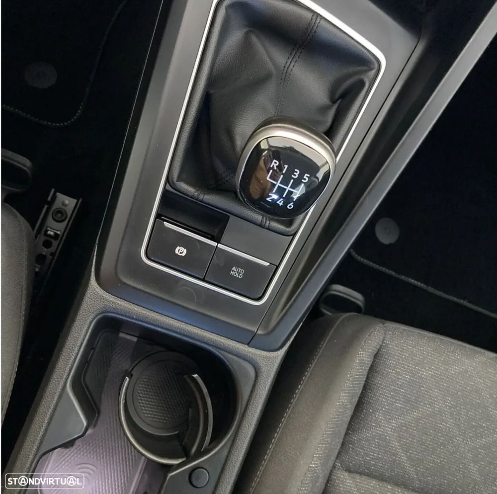 VW Golf 1.0 TSI Life - 19