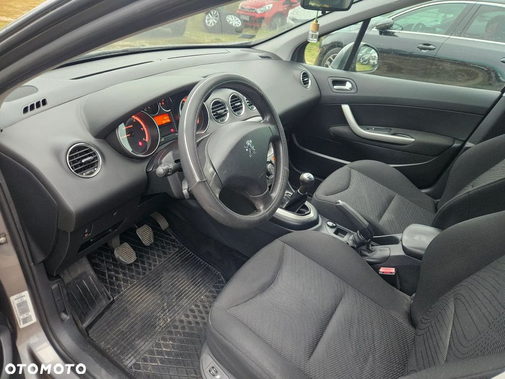 Peugeot 308 - 9