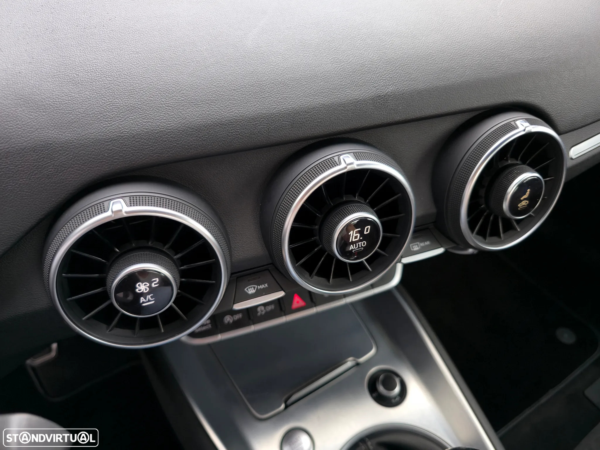 Audi TT Coupé 2.0 TDI S-line - 26