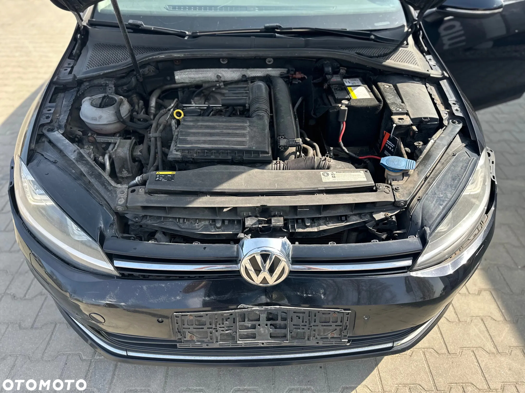 Volkswagen Golf VII 1.4 TSI BMT Comfortline - 18