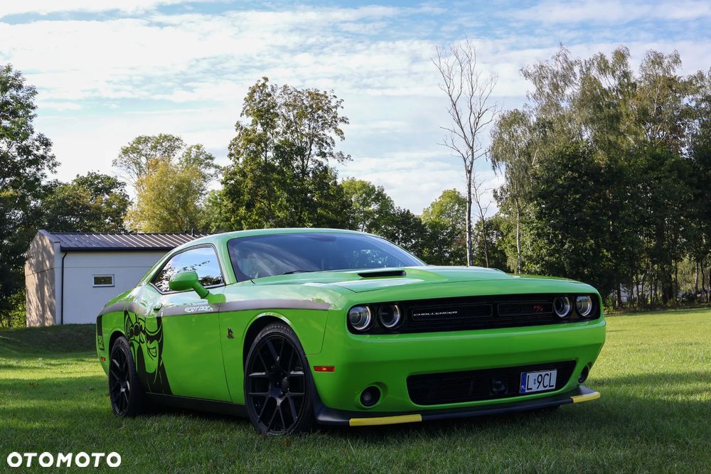Dodge Challenger