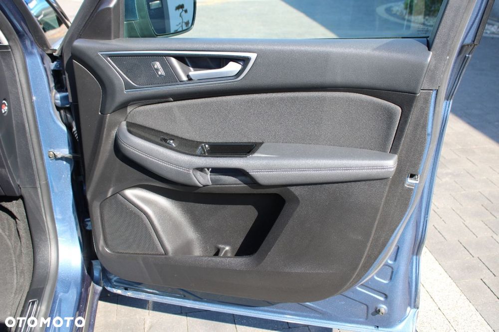 Ford S-Max - 31
