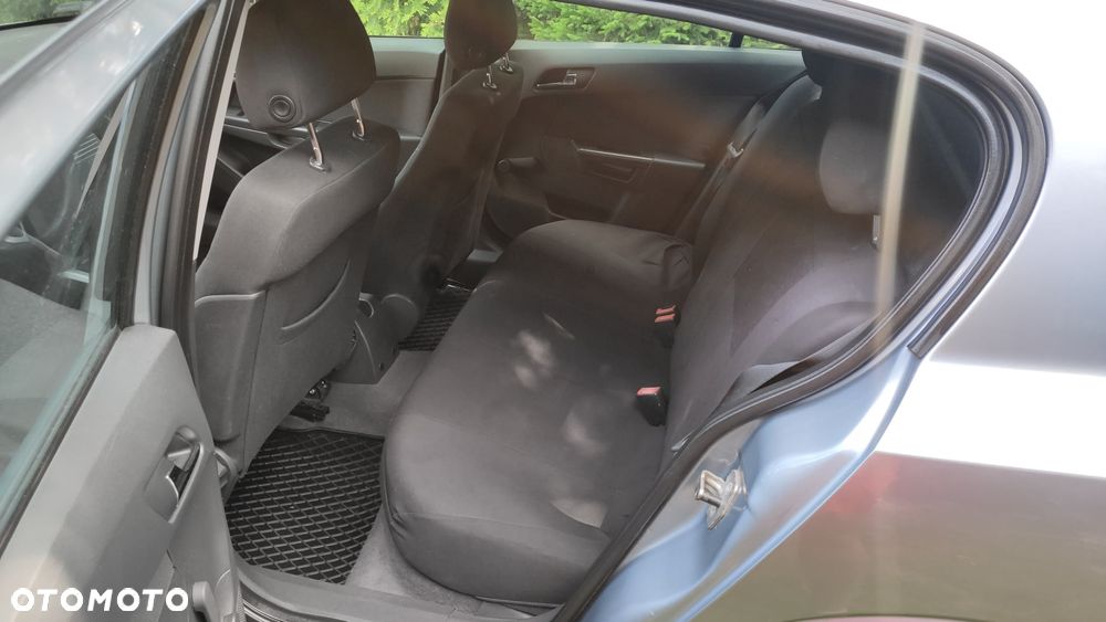 Opel Astra - 7
