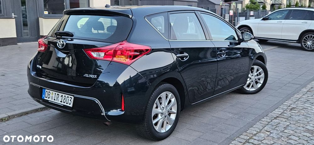 Toyota Auris 1.33 Dual-VVT-i START Edition - 23