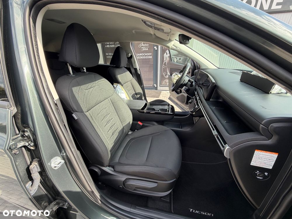 Hyundai Tucson 1.6 T-GDi HEV Smart 2WD - 17