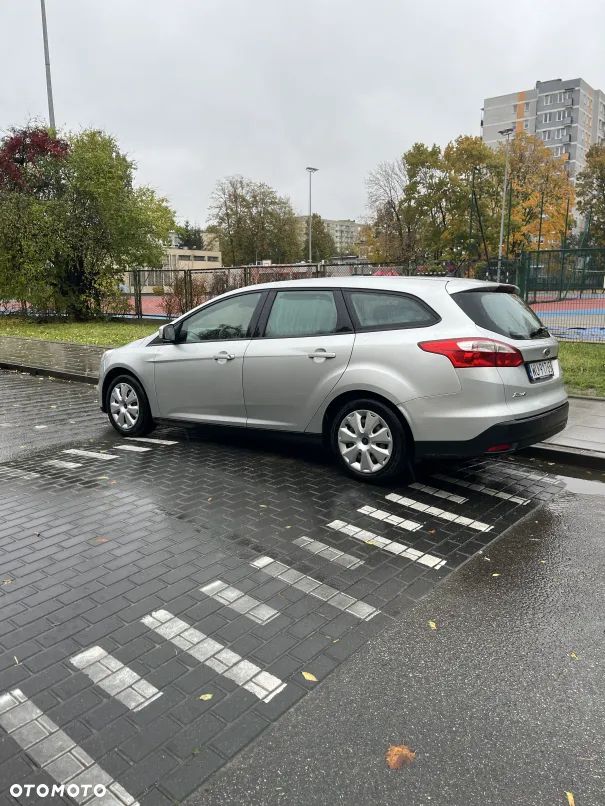 Ford Focus 1.6 TDCi Edition - 5