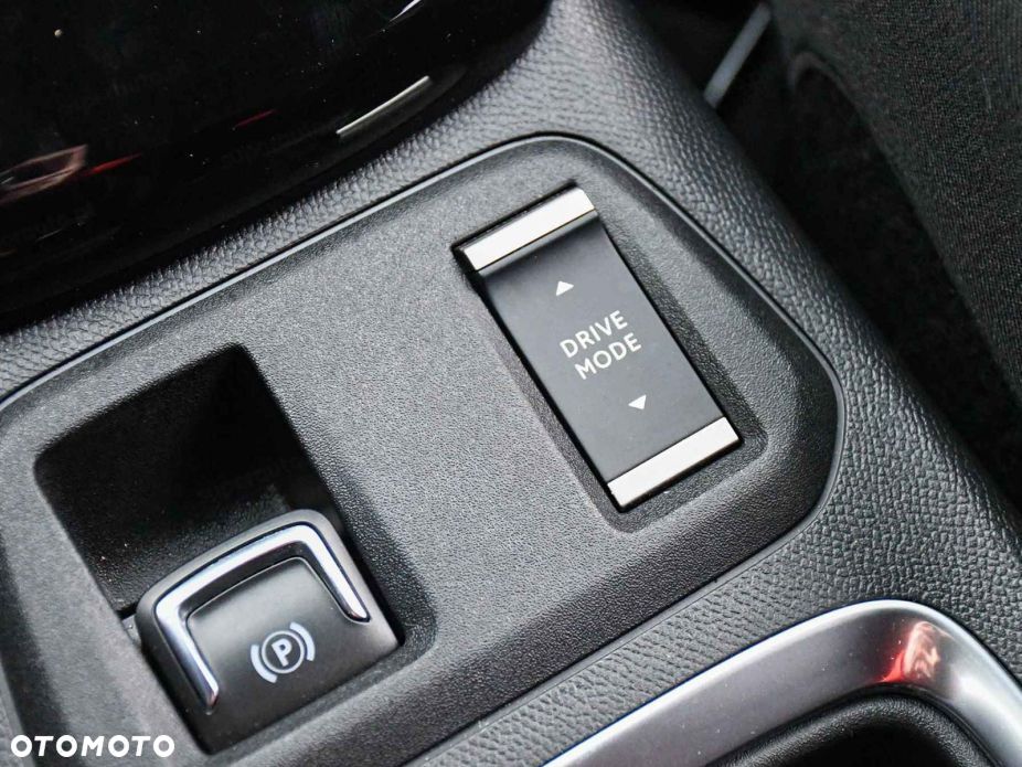 Opel Corsa 1.2 T mHEV GS eDCT - 12