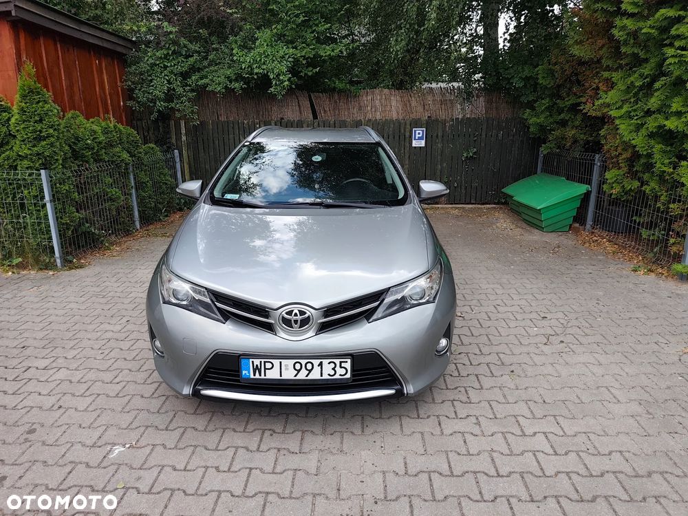 Toyota Auris 2.0 D-4D Premium - 5