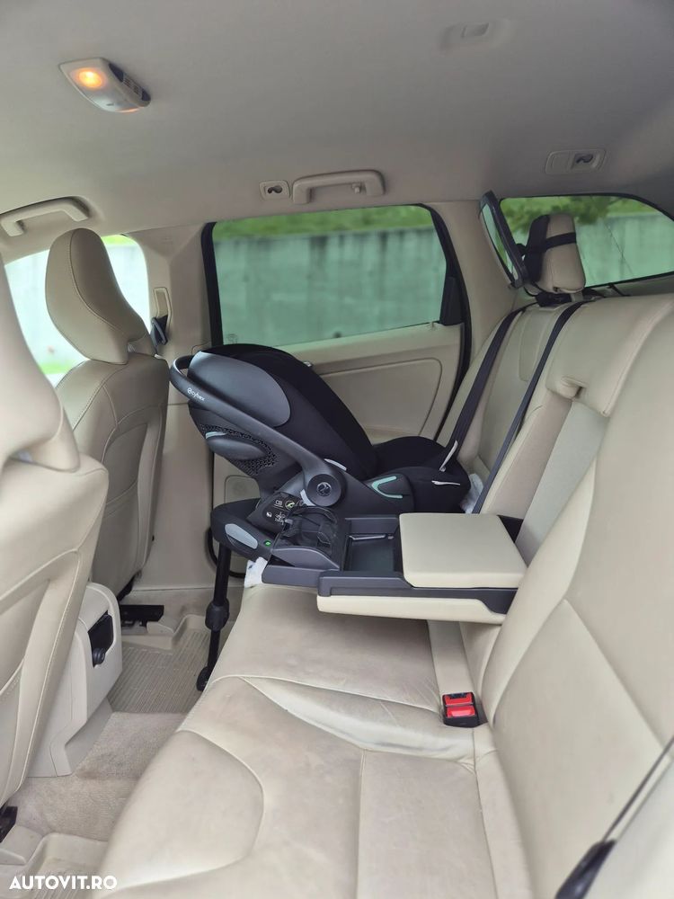 Volvo XC 60 - 17