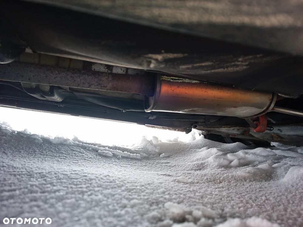 Kia Picanto 1.0 L - 11