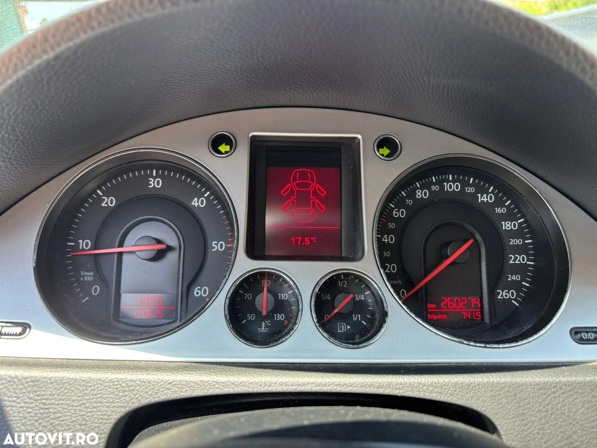 Volkswagen Passat Variant 2.0 Blue TDI SCR Highline - 11