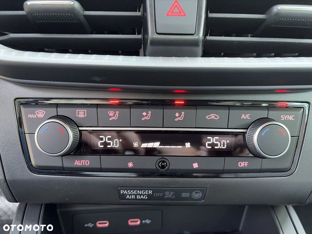 Seat Arona - 30
