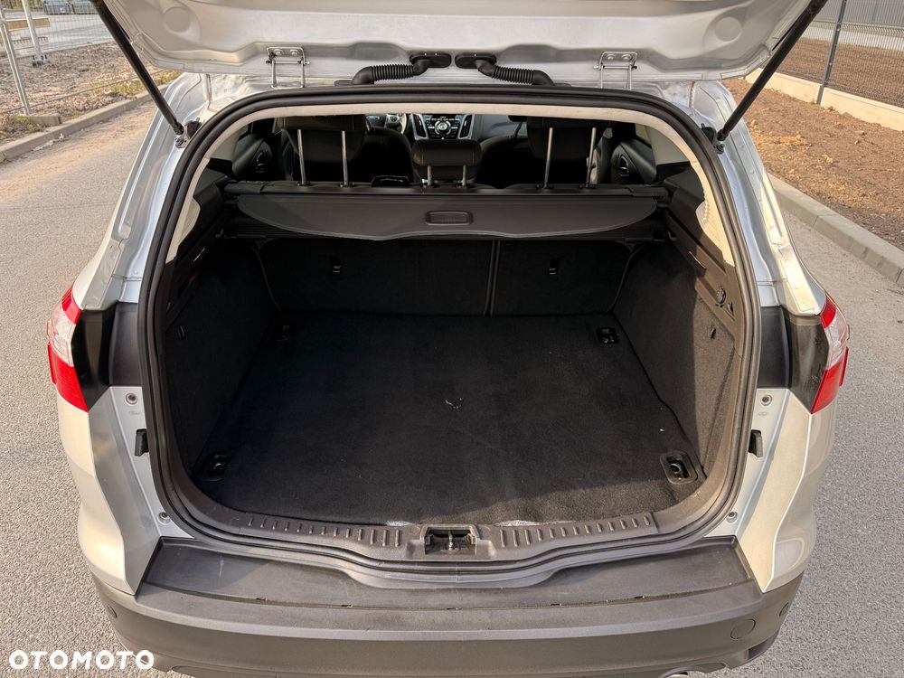 Ford Focus 1.6 EcoBoost Titanium - 35