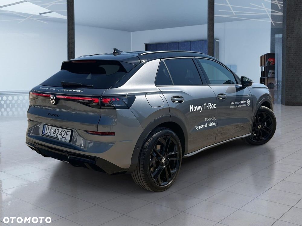 Volkswagen T-Roc - 11