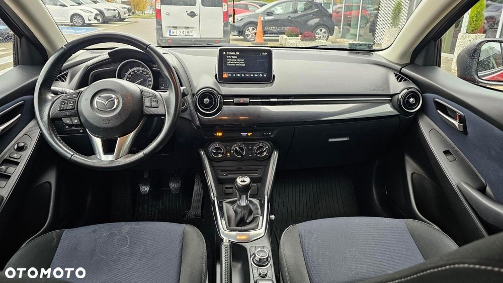 Mazda 2 1.5 Skyenergy - 11