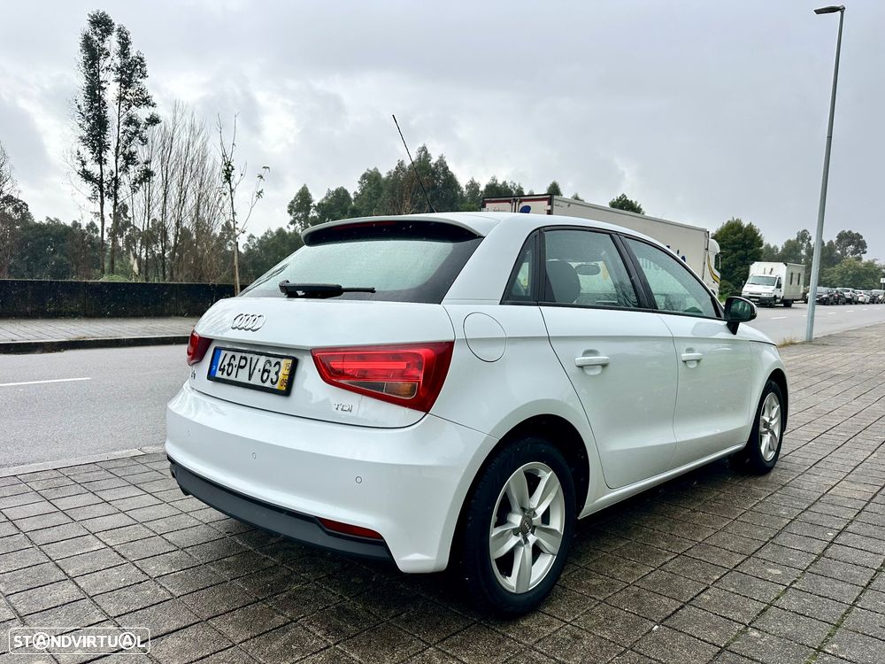 Audi A1 Sportback 1.6 TDI design - 7