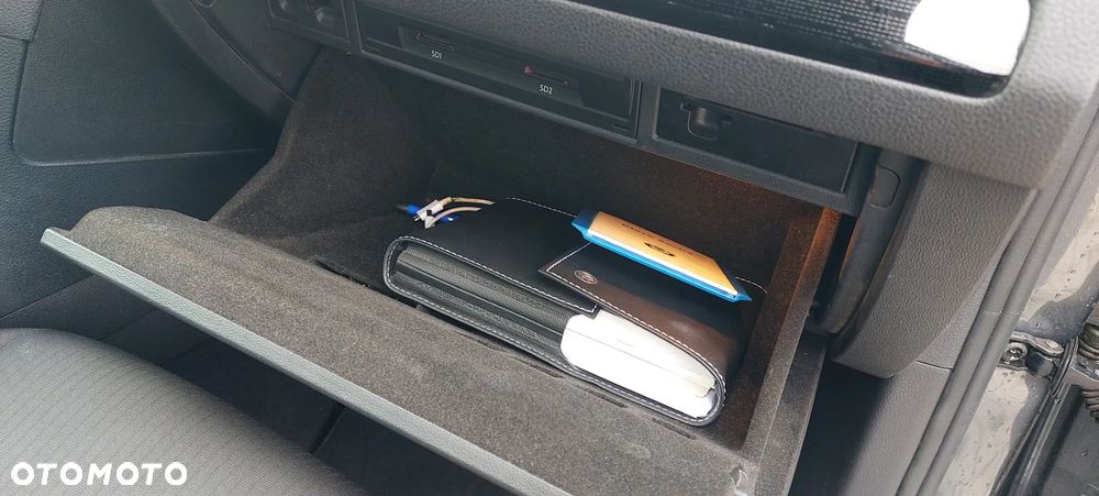 Volkswagen Golf 1.6 TDI Sound - 26