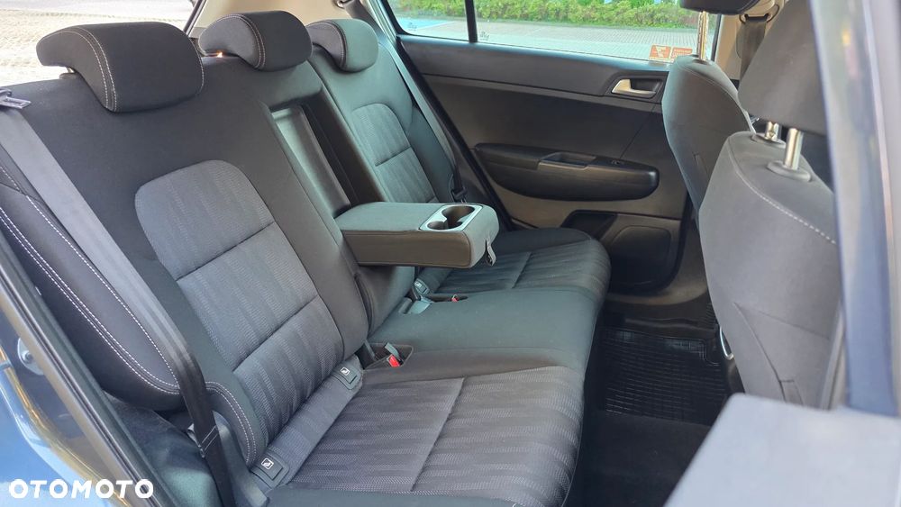 Kia Sportage - 16