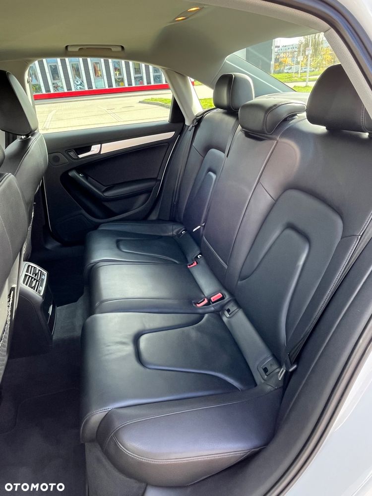 Audi A4 Limousine 2.0 TFSI quattro S tronic S line Sportpaket - 17