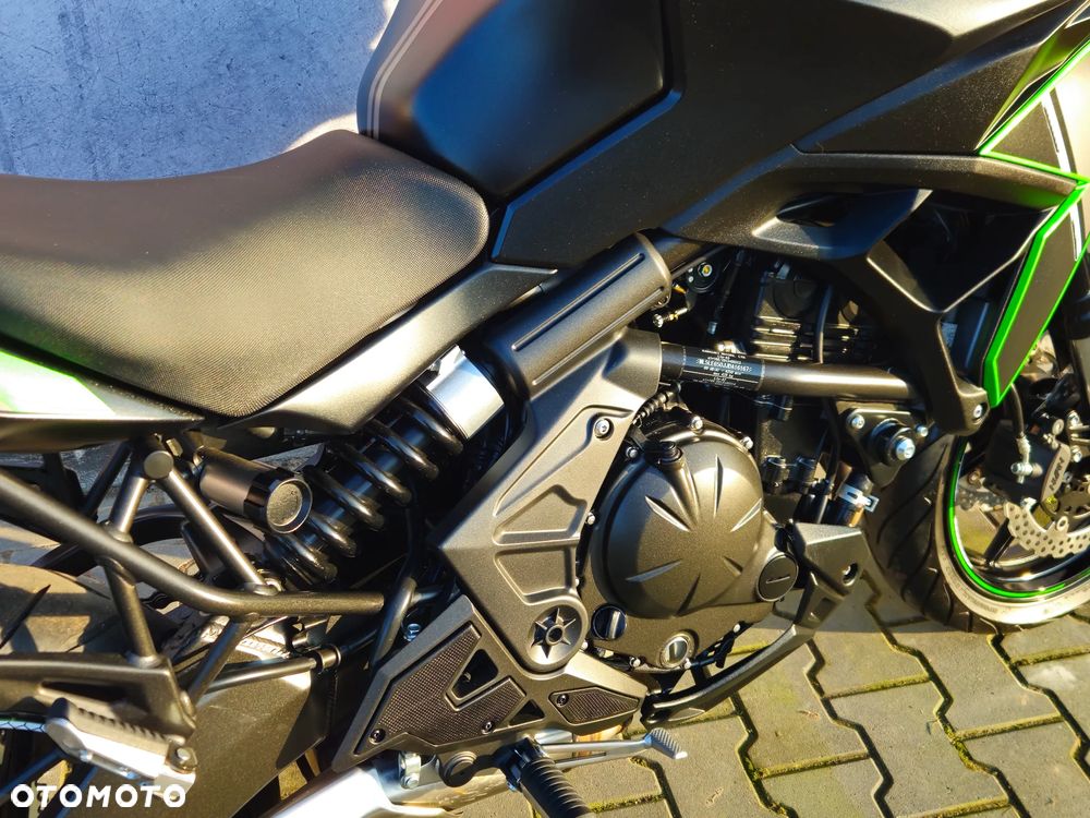 Kawasaki Versys 650 - 11