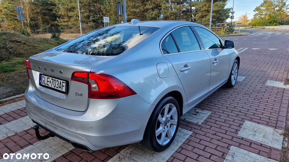 Volvo S60 D4 Summum - 15