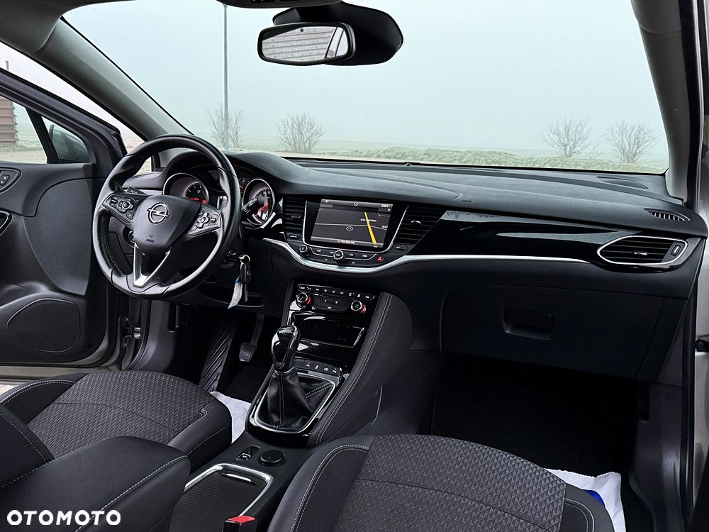 Opel Astra 1.4 Turbo Start/Stop 120 Jahre - 28