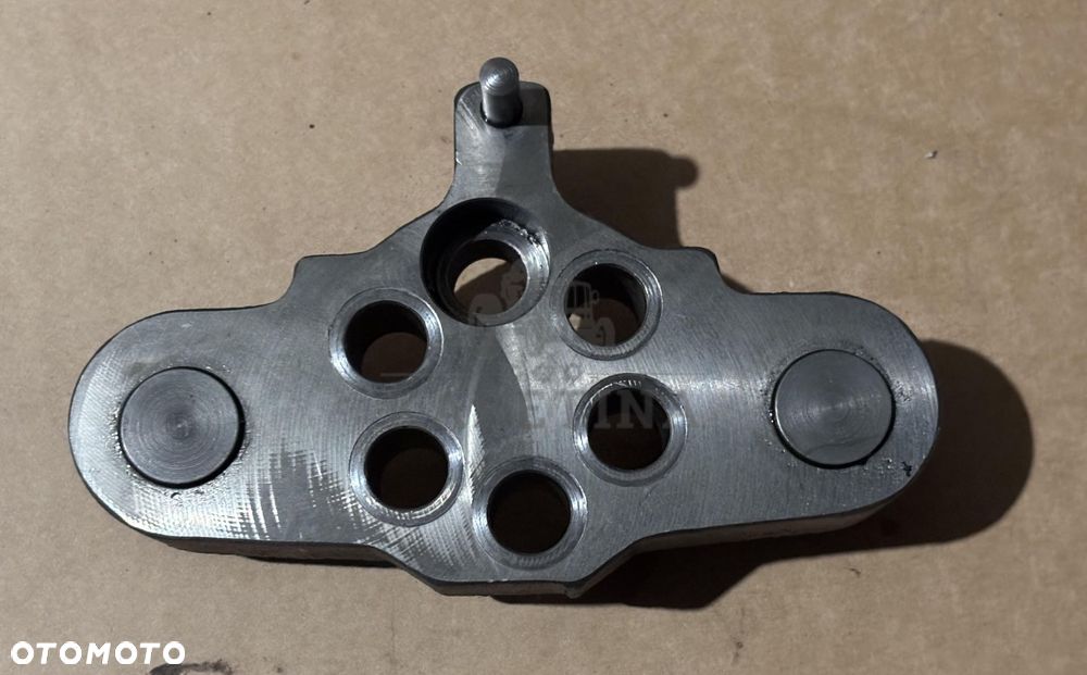 Fendt 712 716 720 722 Dźwignia Urządzenia Regulującego G716101530031