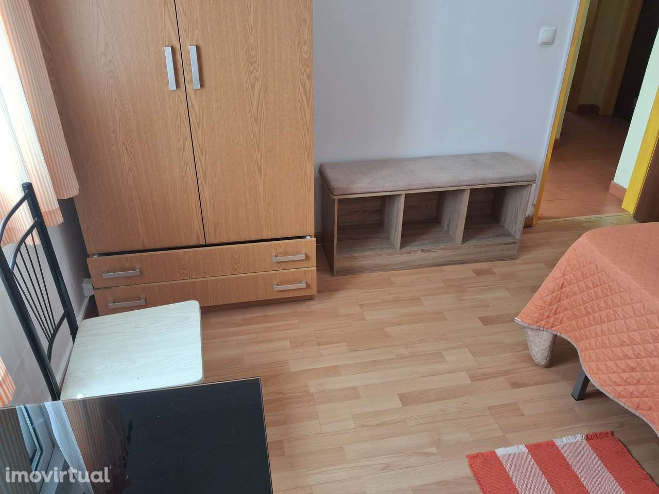 Quarto individual RAPARIGAS trabalhadora / estudante - Grande imagem: 3/5