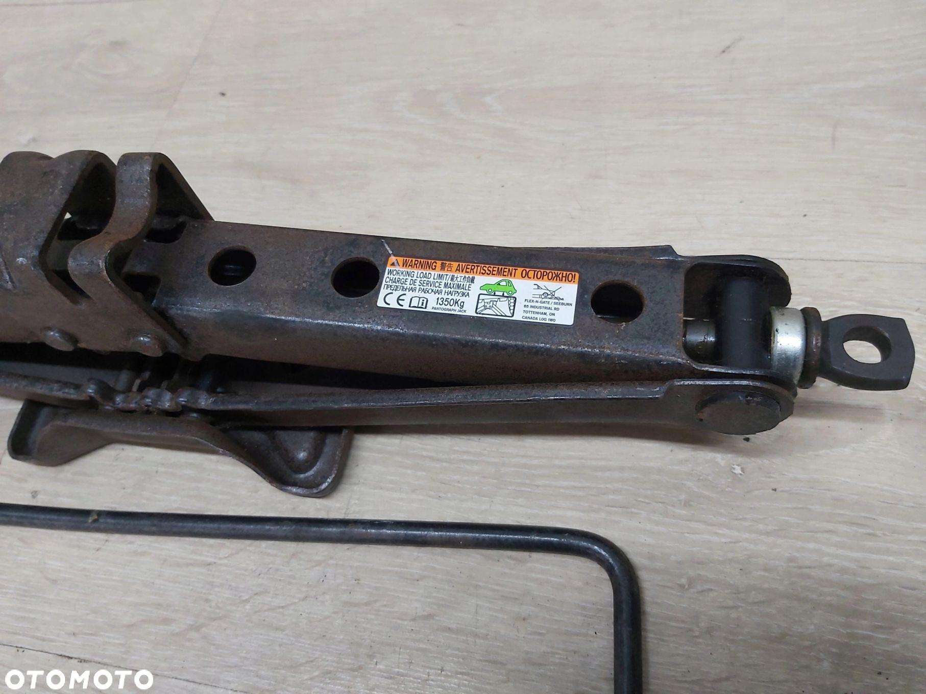 TOYOTA Sienna 11- 20 r lewarek podnośnik auta Rav4 Verso Lexus RX - 2