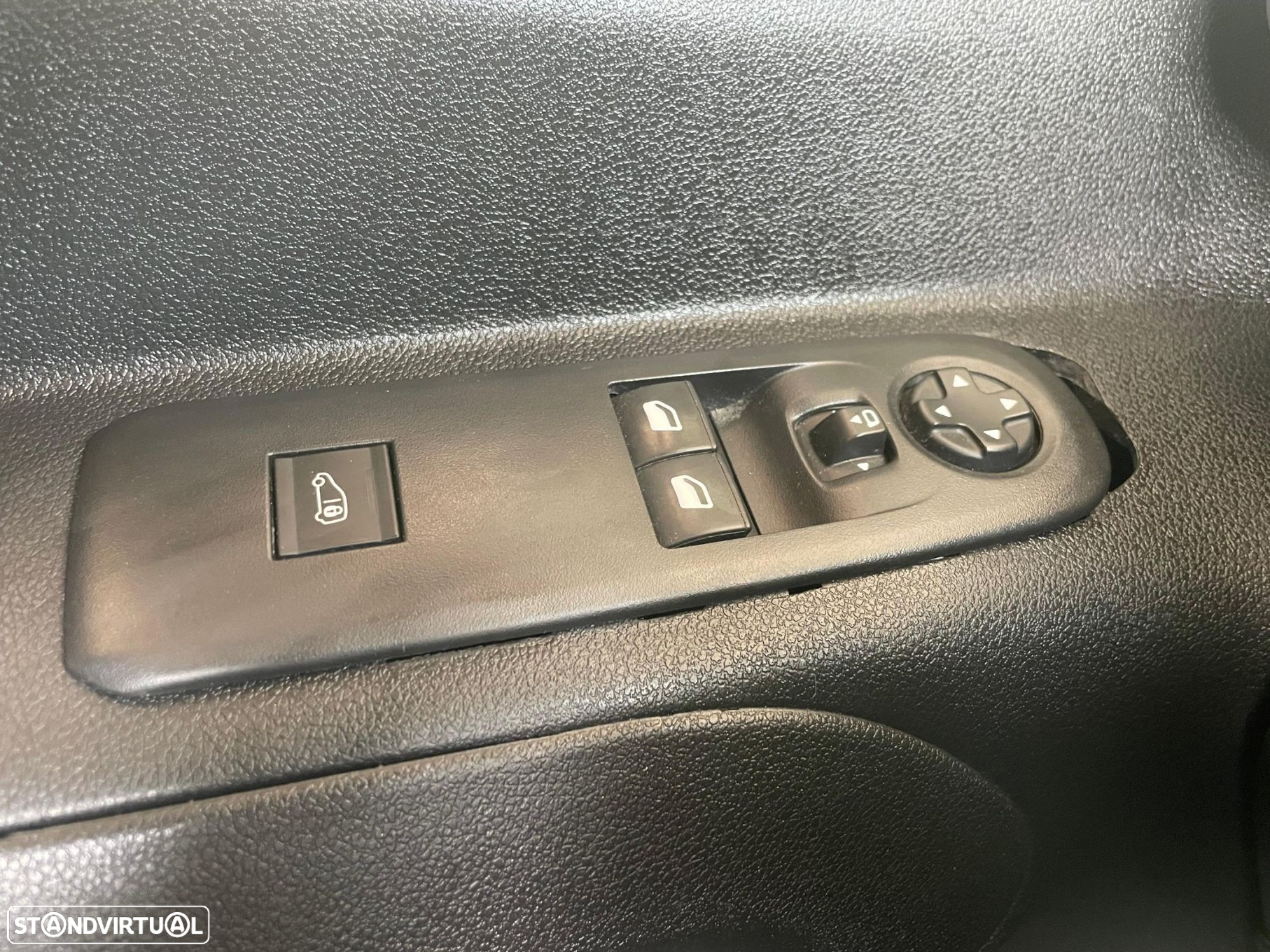 Peugeot Partner 1.5 BlueHDi Premium Standard - 11