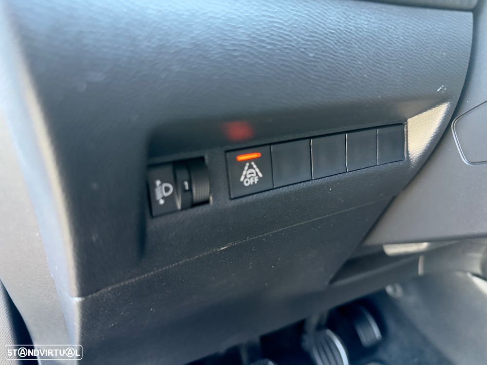 Peugeot 2008 1.2 PureTech Allure Pack - 56