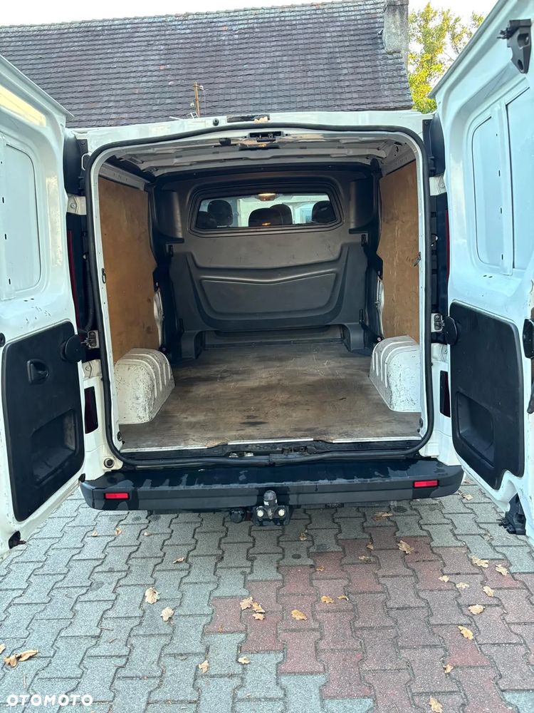 Opel Vivaro - 12
