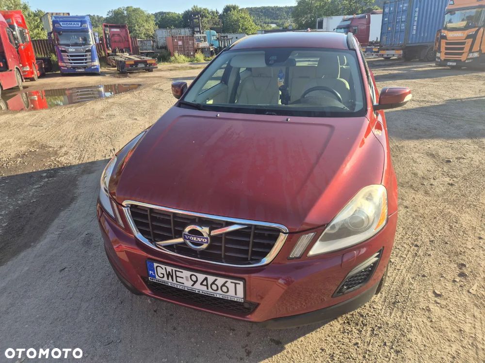 Volvo XC 60 - 4
