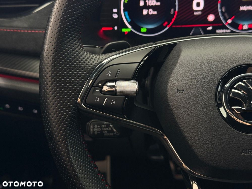 Skoda Octavia 1.4 TSI Plug-In Hybrid RS DSG - 21