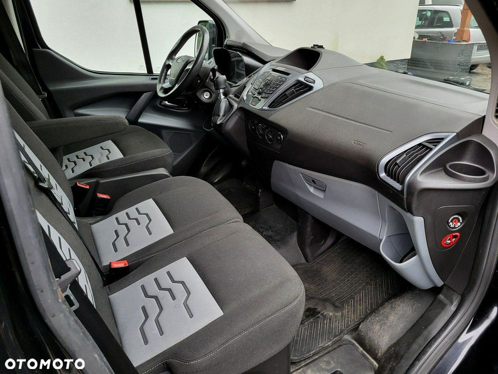 Ford Transit Custom - 12