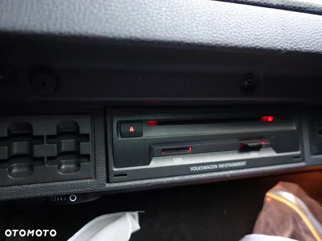 Volkswagen Golf VII 2.0 TDI BMT Highline DSG - 21