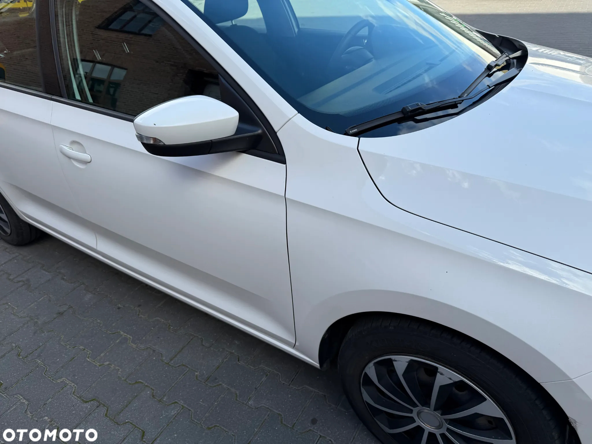 Skoda RAPID 1.6 TDI DPF Ambition - 12