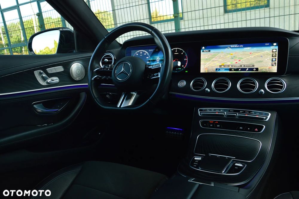 Mercedes-Benz Klasa E 220 d 4-Matic AMG - 19
