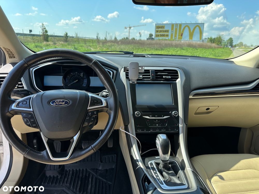 Ford Mondeo - 18
