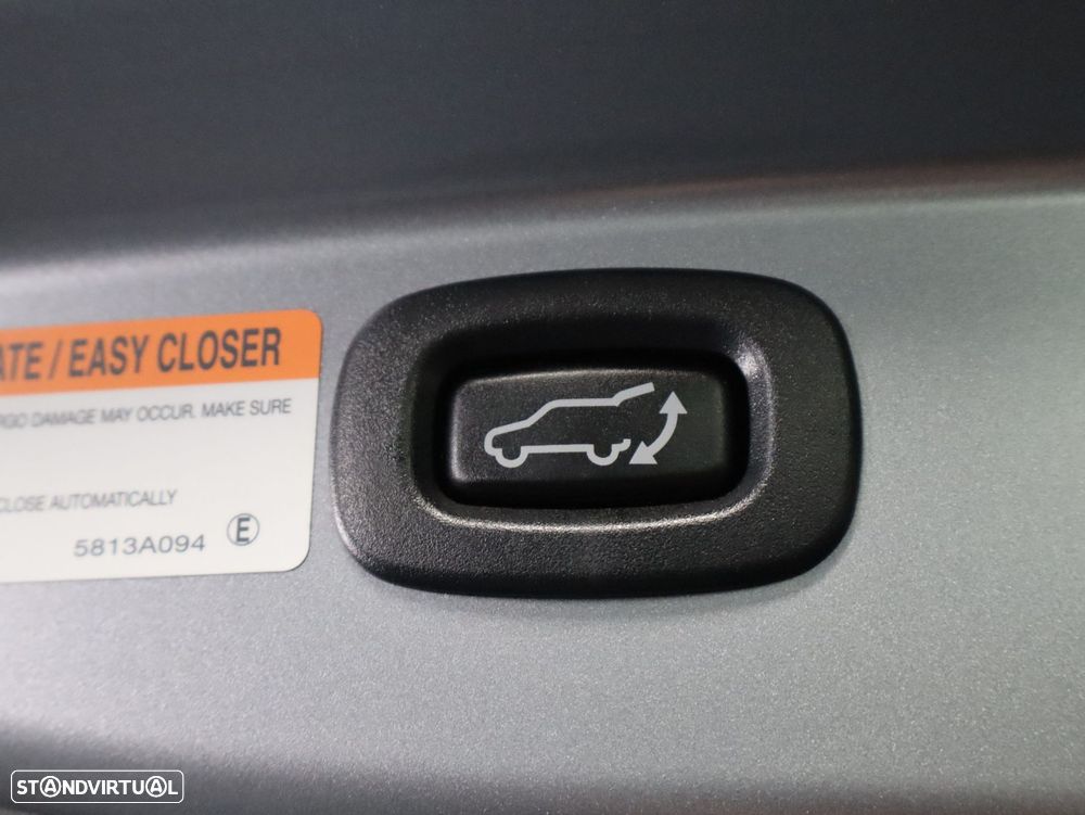 Mitsubishi Outlander 2.4 Instyle - 24