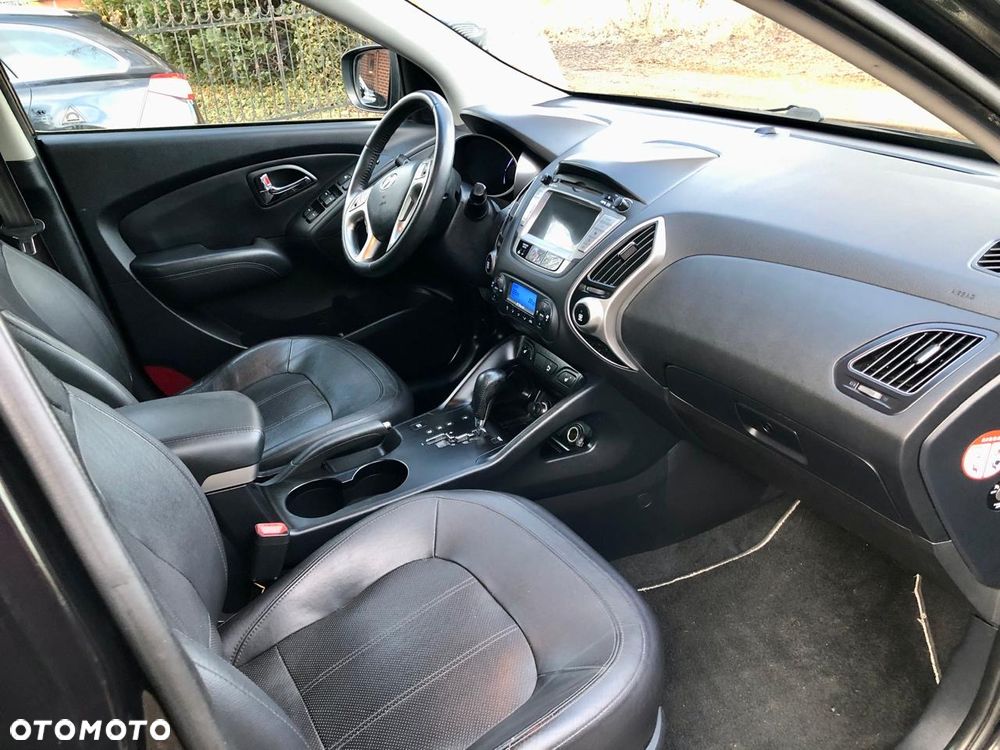 Hyundai ix35 2.0 CRDi 4WD Automatik Style - 9