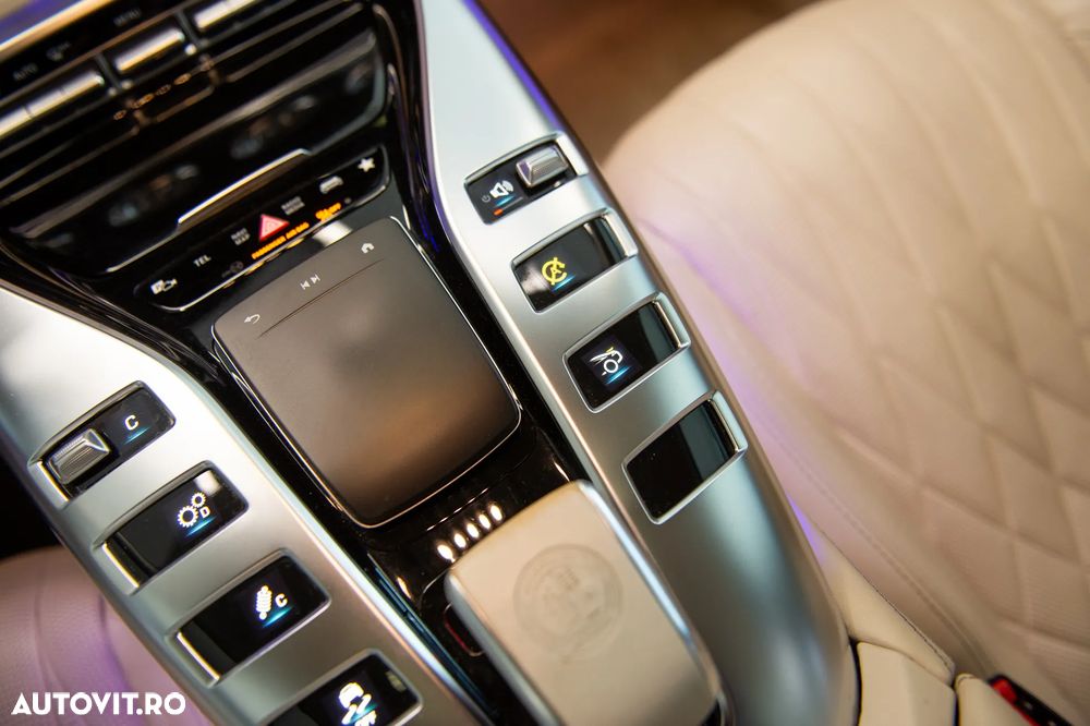 Mercedes-Benz AMG GT - 28