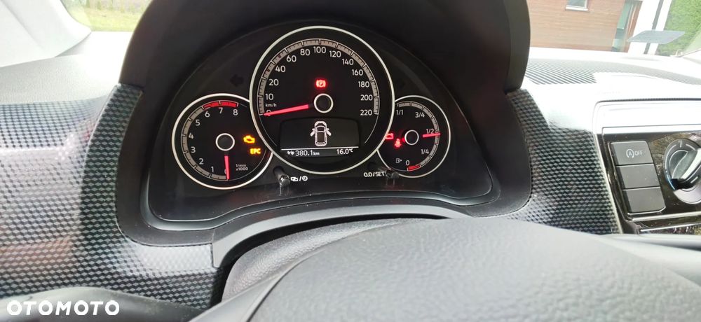 Volkswagen up! - 14