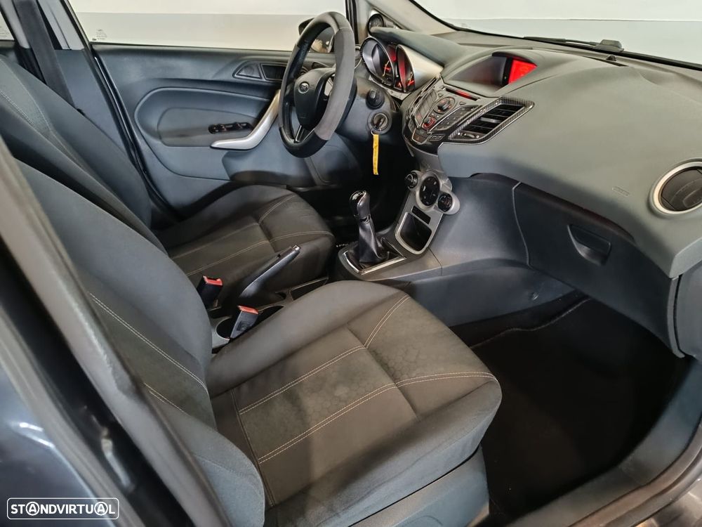 Ford Fiesta 1.6 TDCI ECOnetic - 15