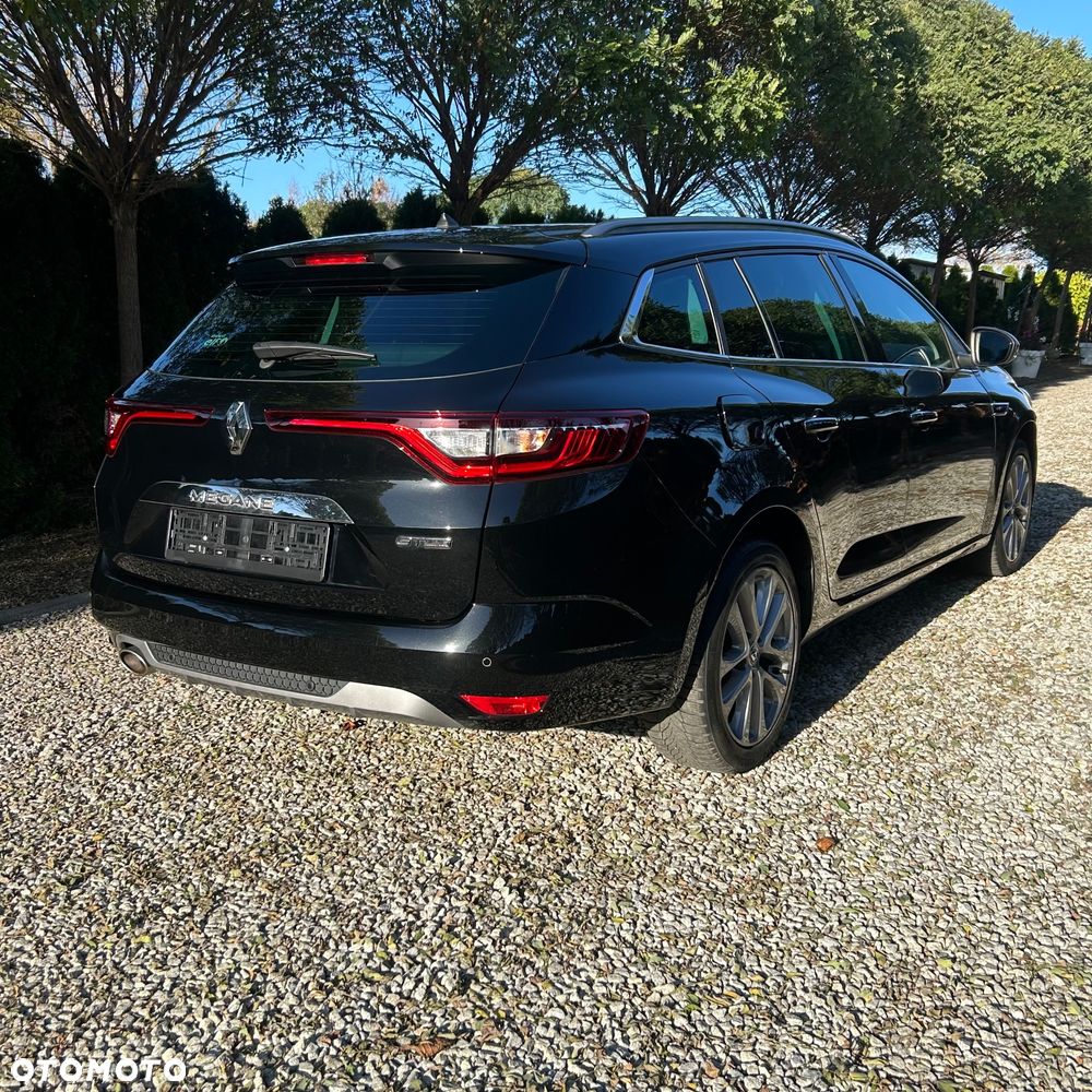 Renault Megane TCe 160 GPF EDC GT LINE - 24