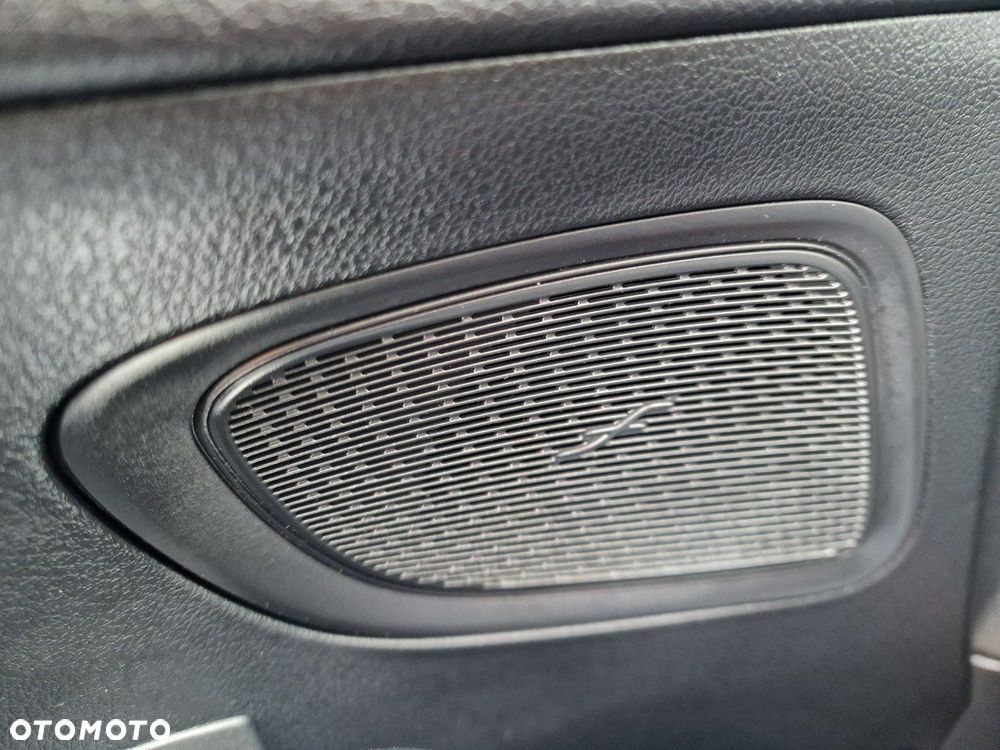 Mercedes-Benz Klasa C 300 e 9G-TRONIC Avantgarde - 37