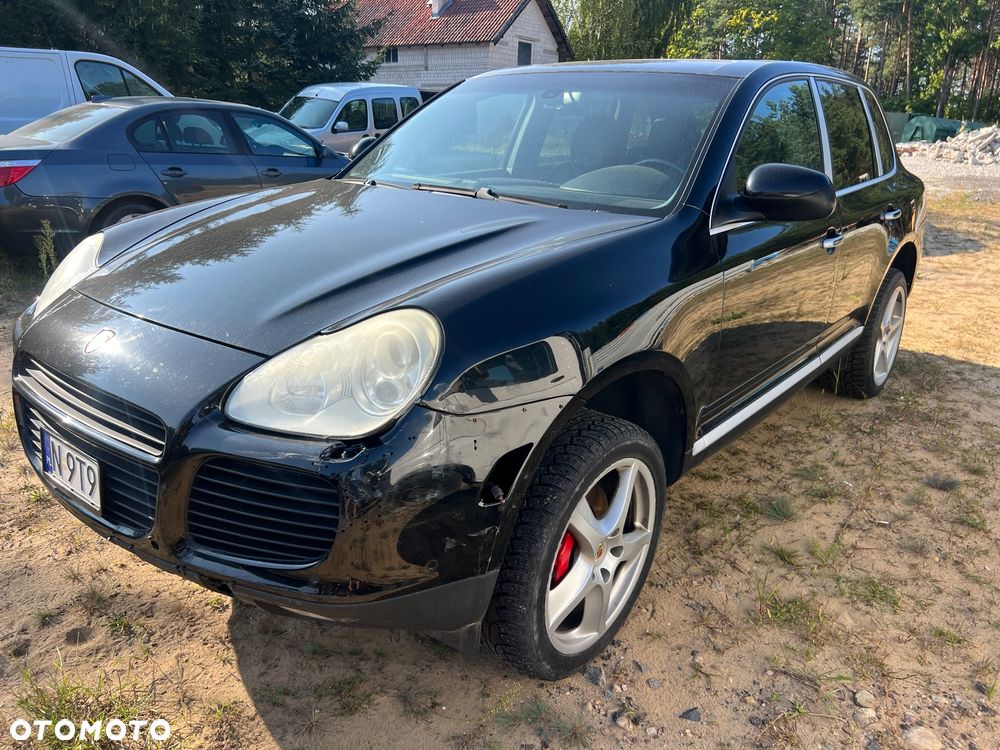 Porsche Cayenne Turbo - 1