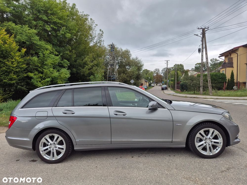 Mercedes-Benz Klasa C 180 BlueEFFICIENCY Avantgarde - 18
